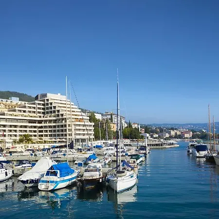 Admiral - By Liburnia & 4* オパティヤ