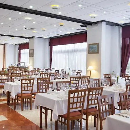 فندق ريميسينس أدميرال 4*
