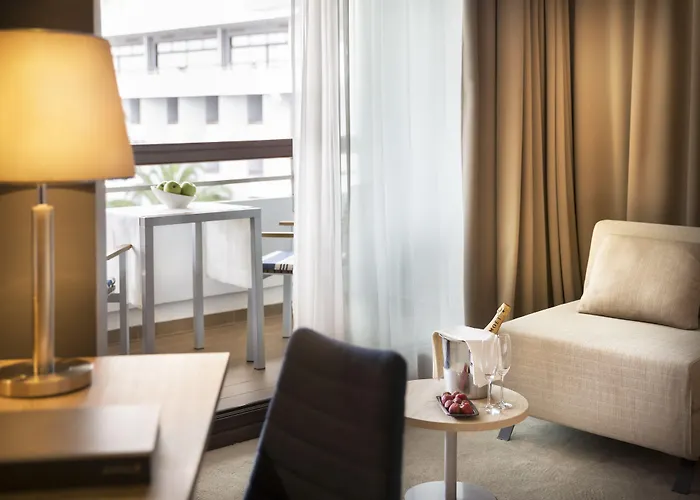 Admiral - By Liburnia & 4*