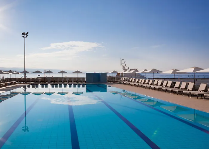 Admiral - By Liburnia &