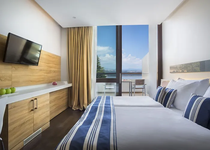 Admiral - By Liburnia & 4* Opatija