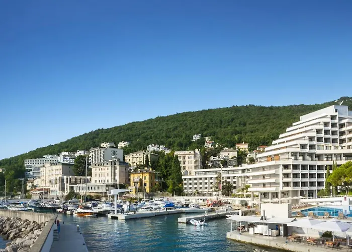 Admiral - By Liburnia & Hotel 4*