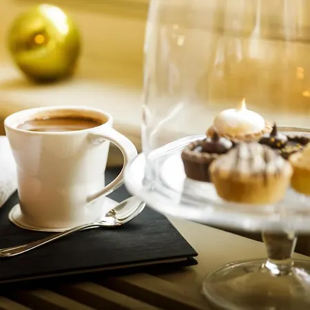 Ξενοδοχείο Admiral - By Liburnia & 4*