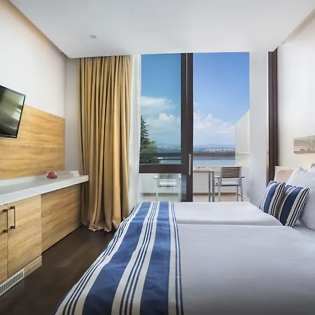 Admiral - By Liburnia & 4* Οπατία