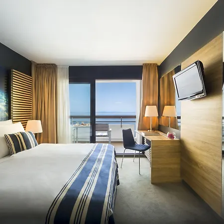 Ξενοδοχείο Admiral - By Liburnia & 4*